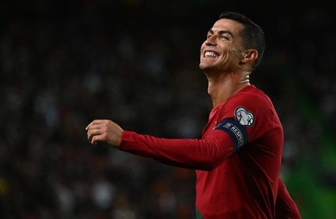 Ronaldo’dan emeklilik açıklaması: ‘Ailem bırakmamı istiyor’