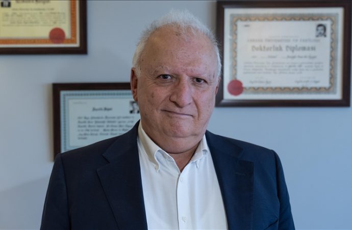Prof. Dr. Girgin’e İtalya’dan şövalyelik ünvanı