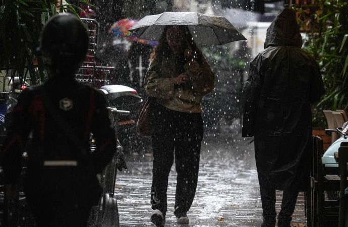 Meteoroloji il il uyardı: Kuvvetli sağanak bekleniyor