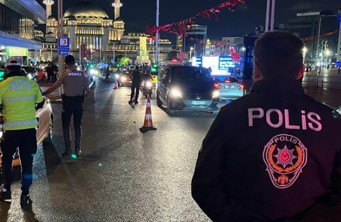 Huzur operasyonu: 1114 kişi gözaltına alındı