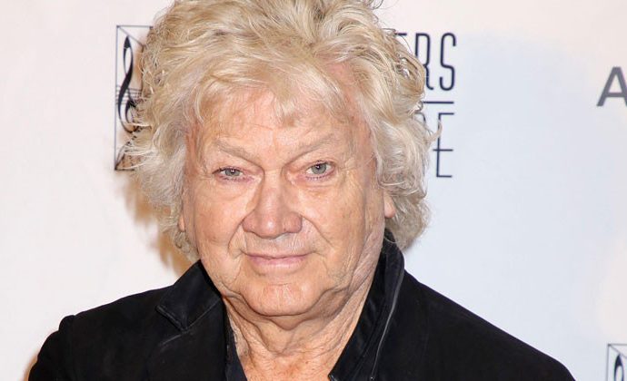 Geniz sesli Moody Blues solisti hayata veda etti