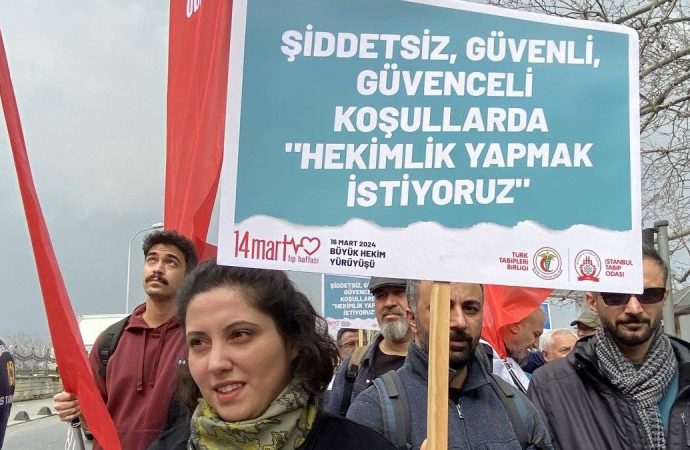 Şiddet ve dava baskısı TUS’u etkiledi, birçok branş boş kaldı