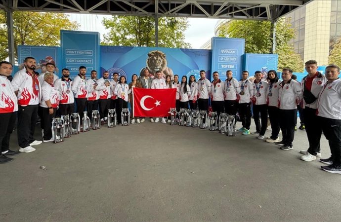 Kick boks ata sporu olmuş: Dünya Kupası’nda 17’si altın 27 madalya