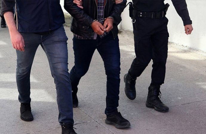 6 ilde IŞİD operasyonu: 17 gözaltı