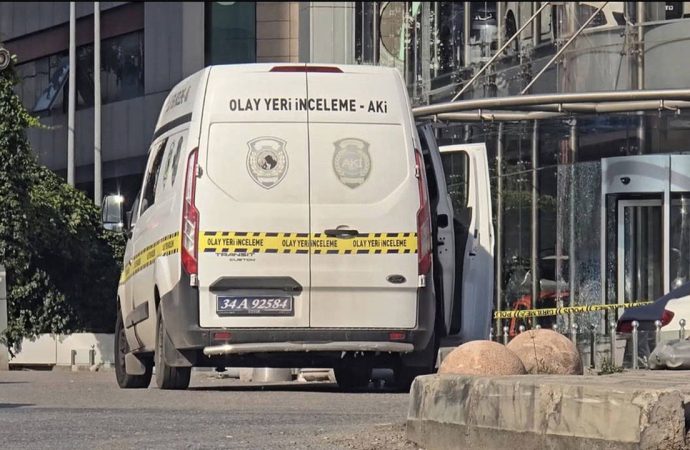 Ataşehir’de galeriye silahlı saldırı: 2 yaralı