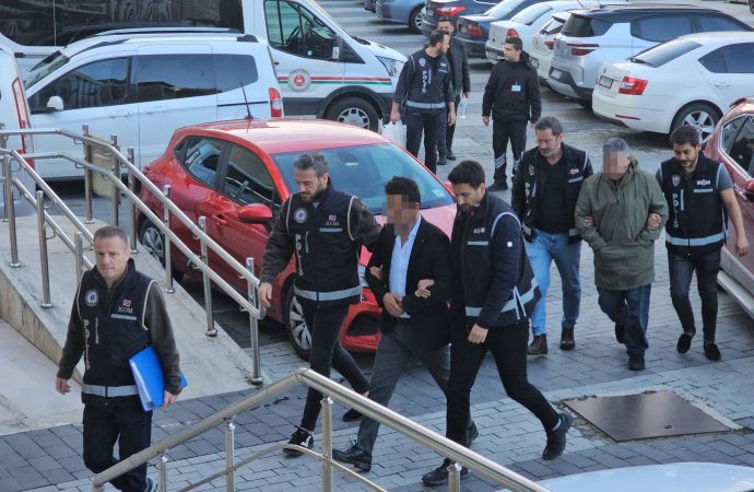 Rıza dışı kürtaj iddiasıyla iki doktora adlî kontrol kararı