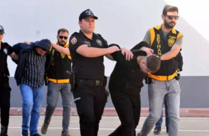 50 milyon TL haraç istediler, iş yerini kurşunladılar: 6 kişi tutuklandı