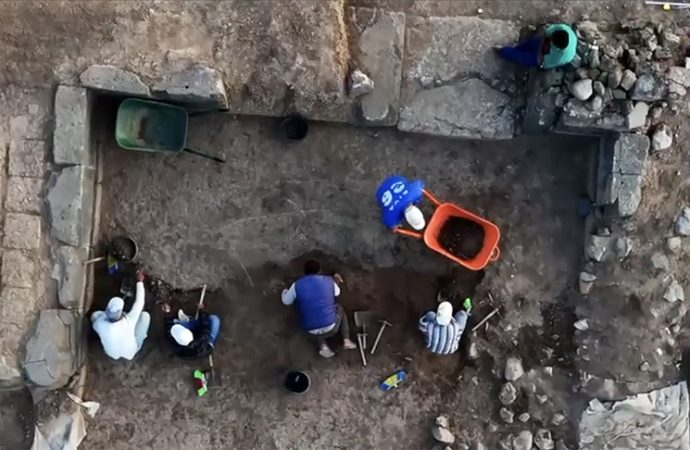 Aççana Höyük’te 3500 yıllık çivit tabletler bulundu