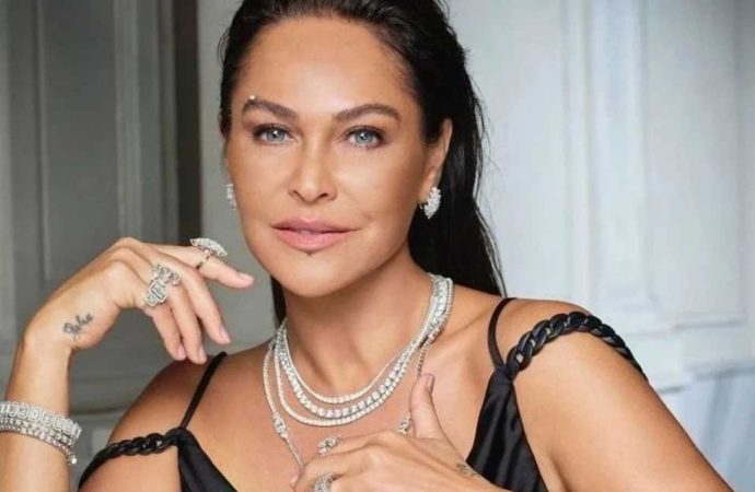 Hülya Avşar yeni imajıyla setlere döndü