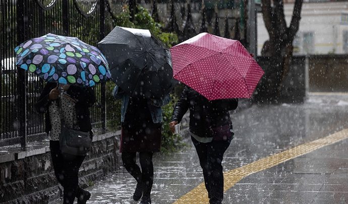 Meteorolojiden kuvvetli yağış uyarısı: 7 il için sarı kodlu alarm