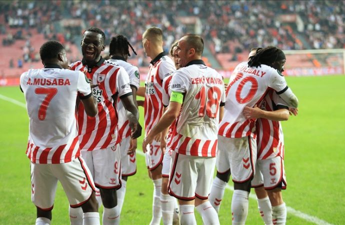 Samsunspor gümbür gümbür