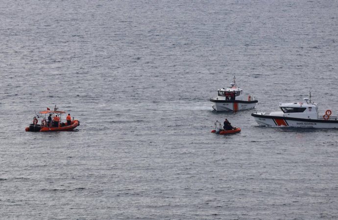 Göçmen faciası: Tekne battı, yedi kişi hayatını kaybetti