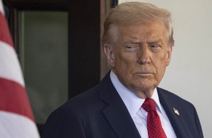 Putin ile buluşmayı iptal etmişti: Trump, Şi ile görüşecek