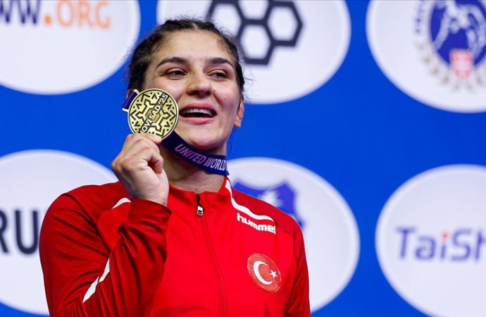 Nesrin Baş, 3. kez dünya şampiyonu olarak tarihe geçti