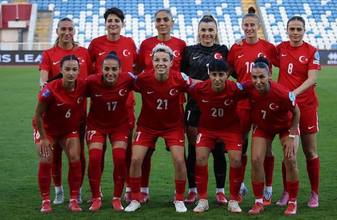 A Milli Kadın Futbol Takımı, Kosova’yı 4-0 mağlup etti