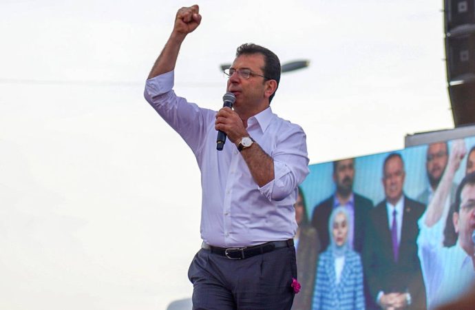 İmamoğlu’dan ‘casusluk’ soruşturmasına tepki: Açıkça söyleyelim, bu çökmedir