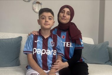 DMD hastası Yavuz Berkay’ın futbol hayali Onuachu ile gerçek oldu