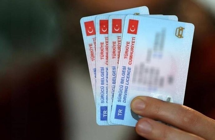 Son tarih 31 Ekim: İki milyona yakın ehliyet çöpe gidecek
