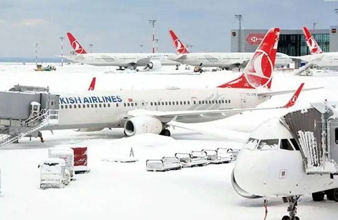 THY uçağında ‘bomba var’ şakası: ‘Şakacı’ uçaktan indirildi