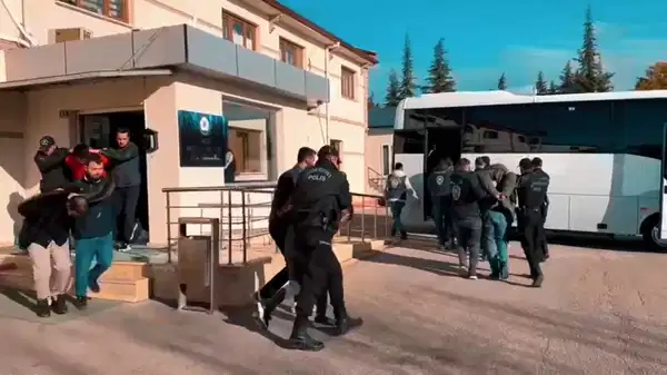 Üç ilde ‘medyum’ operasyonu: 11 kişi tutuklandı