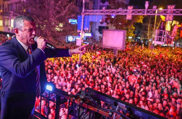 Özgür Özel: Kötülük kazanamayacak, biz kazanacağız