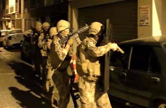 Aydın ve İzmir’de IŞİD operasyonu: 9 gözaltı