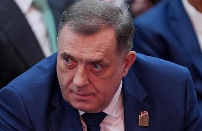 Trump yönetimi Bosnalı Sırp lider Dodik’e yaptırımları kaldırdı