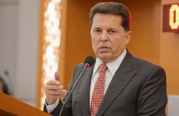 Ahmet Özer’e beraat sinyali mi: DEM Partili başkan beraat etti