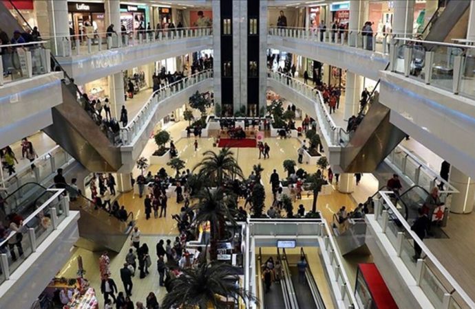 Tüketici harcamaları kıstı: AVM’lerde artık tost bile yemiyoruz