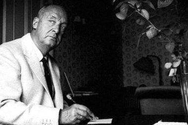 Kendini Uydurma Sürecinin Hiç Bitmeyen Nöbeti