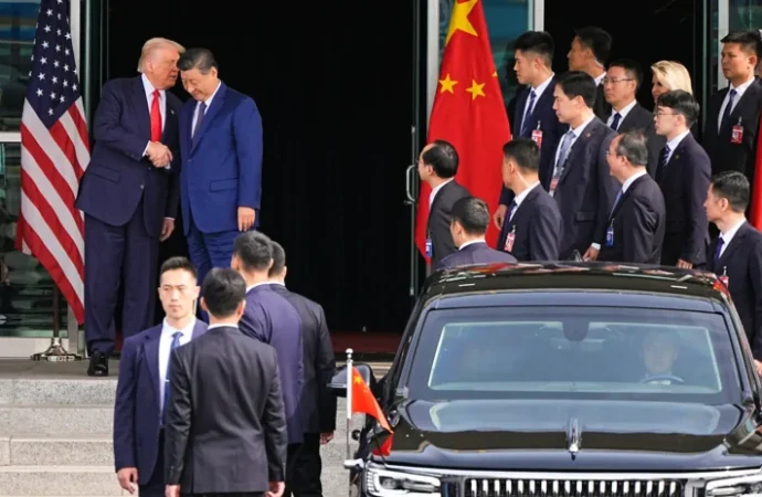 Trump ve Şi 1,5 saat konuştu, dünyayı rahatlatan anlaşmayı yaptı