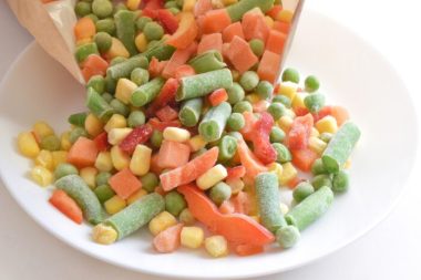 Modern Mutfağın Yeni Alışkanlığı: Tarladan Sofraya Hasat Edildiği Günkü Tazeliği Korumak Nasıl Mümkün? Dondurulmuş Gıda