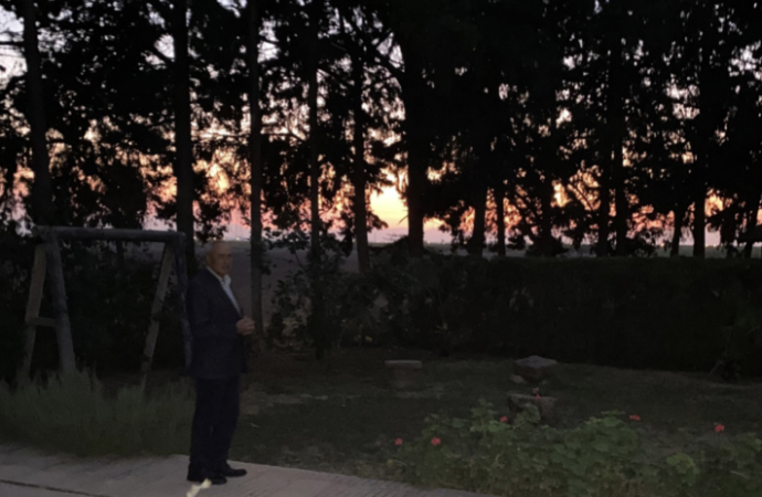 Defter Notlarında Parçalı Bulutlu Hayatlar