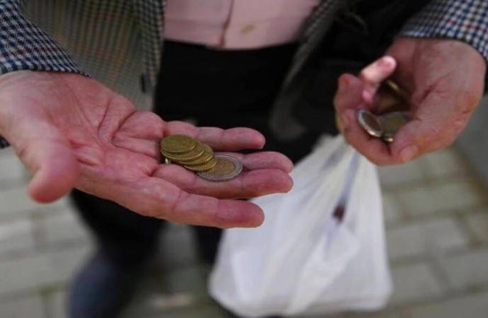 Cumhurbaşkanlığı raporundan: Sosyal yardıma muhtaç hane sayısı 4,5 milyonu aştı