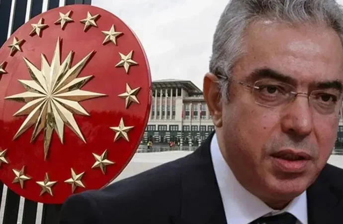 Mehmet Uçum: Komisyon demokrasi raporu da yazmazsa fırsatı heba eder