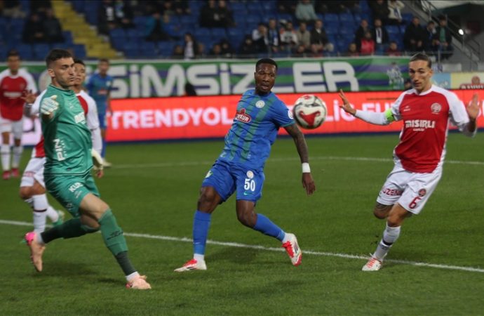 Rizespor, Fatih Karagümrük’ü yendi