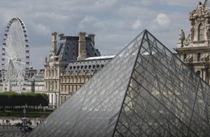 Soyulan Louvre müzesinin şifresi alay konusu: 123456 yapsaydınız daha iyiydi