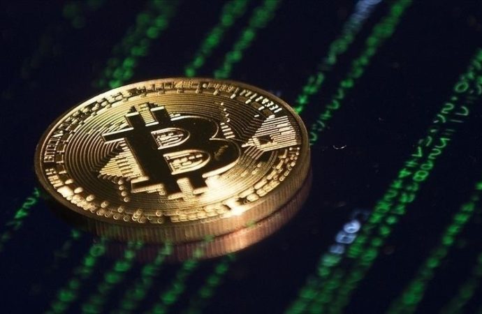 Bitcoin yeniden 100 bin doların altına indi