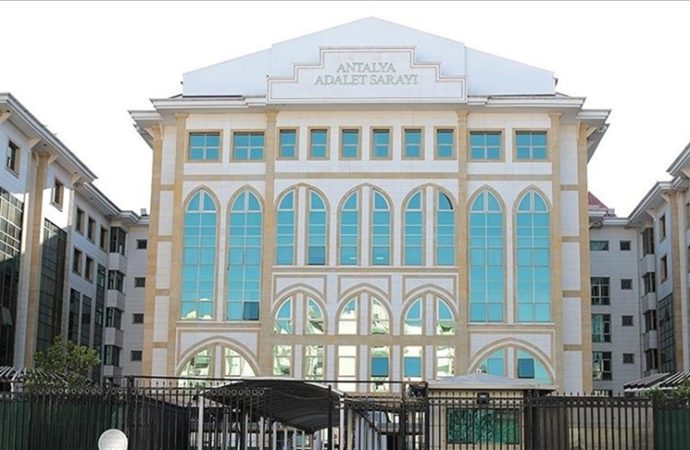 Antalya Büyükşehir Belediyesinde 8 gözaltı daha