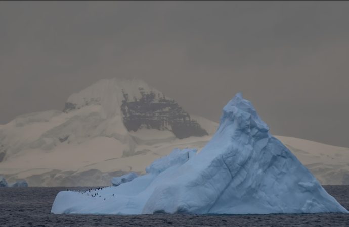 Hektoria Buzulu 2 ayda 8 kilometreden fazla geri çekildi