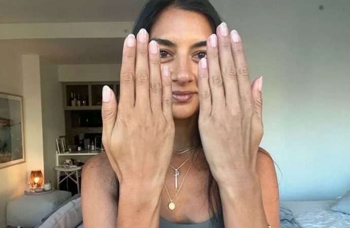 Bu ellerle günde 126 bin TL kazanıyor