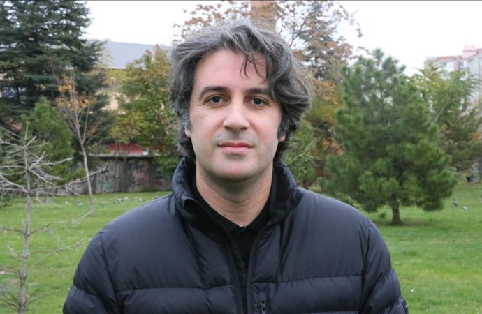 Hesabına yanlışlıkla 2,3 milyon lira gönderildi