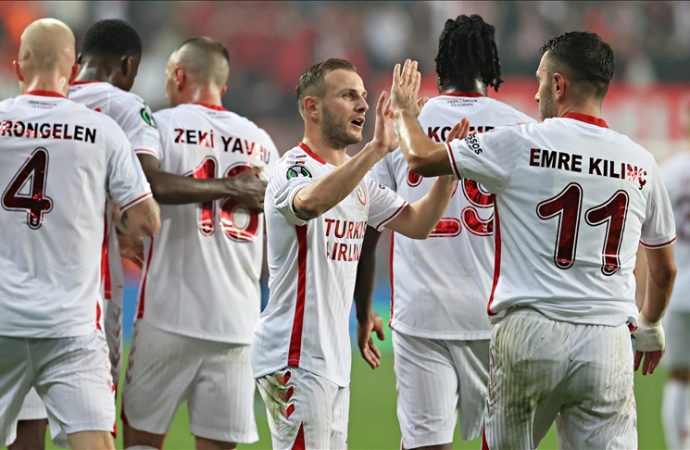Samsunspor, UEFA Konferans Ligi’nde gümbür gümbür gidiyor