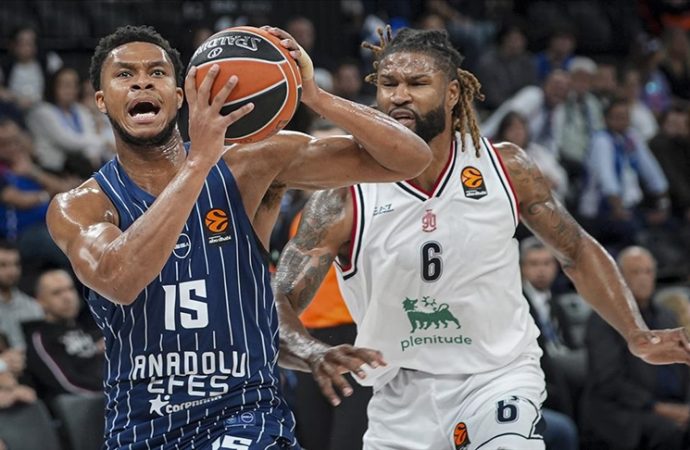 Anadolu Efes sonunu getiremedi