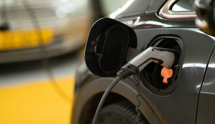 Türkiye’de 2025’te satılan her 10 otomobilden dördü elektrikli ya da hibrit