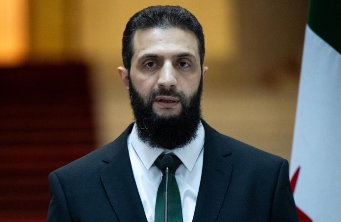 ABD, Şara’ya bütün yaptırımları kaldırdı