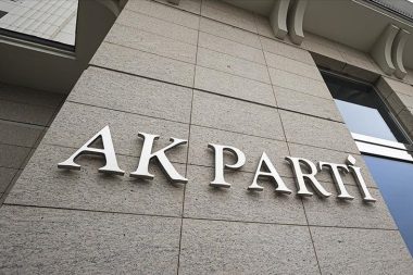 AK Parti’de beş il başkanlığına atama
