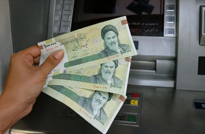 İran para biriminden dört sıfır atıyor