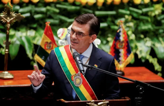 Bolivya’da iktidar 20 yıl sonra el değiştirdi