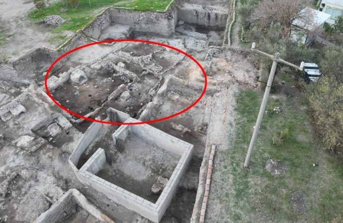 Ulucak Höyüğü kazısı: Sekiz bin yıllık parmak izi
